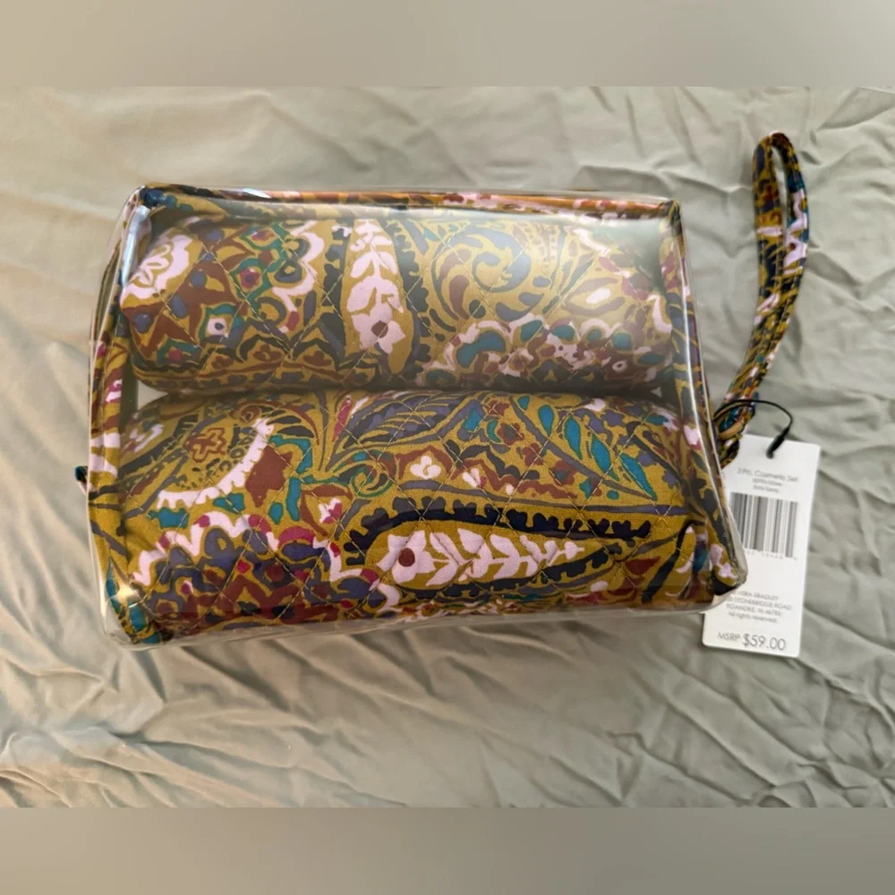 Vera Bradley 3 Piece Cosmetic Set in Buta Spray